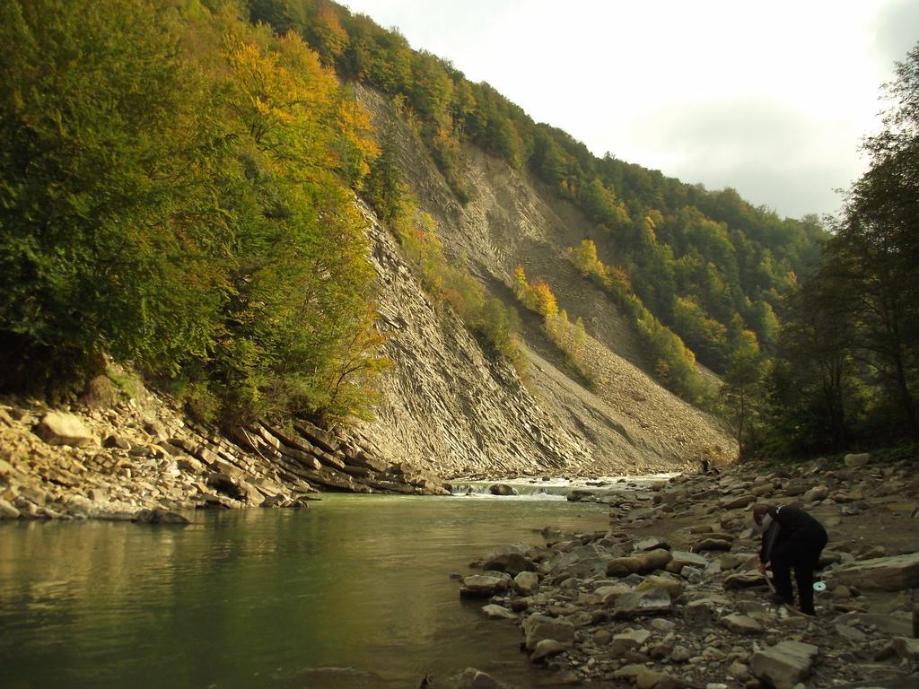 Guesthouse U Dida Viktora Jaremče Esterno foto